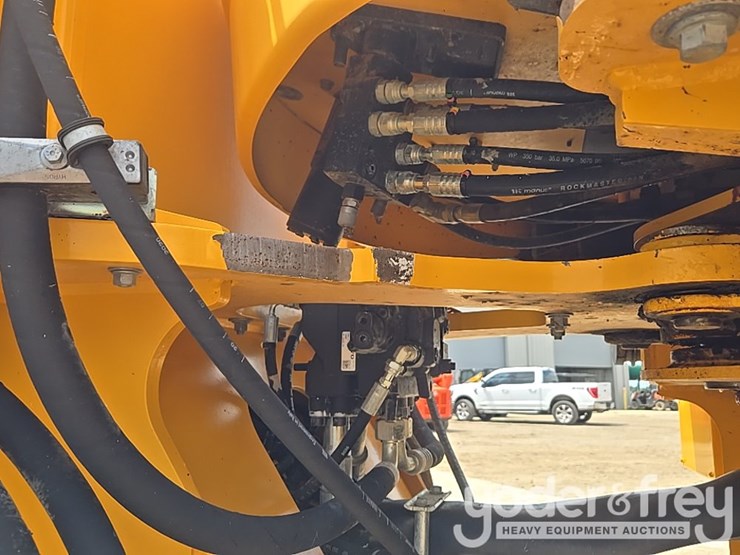 2021-volvo-l90h-image-28