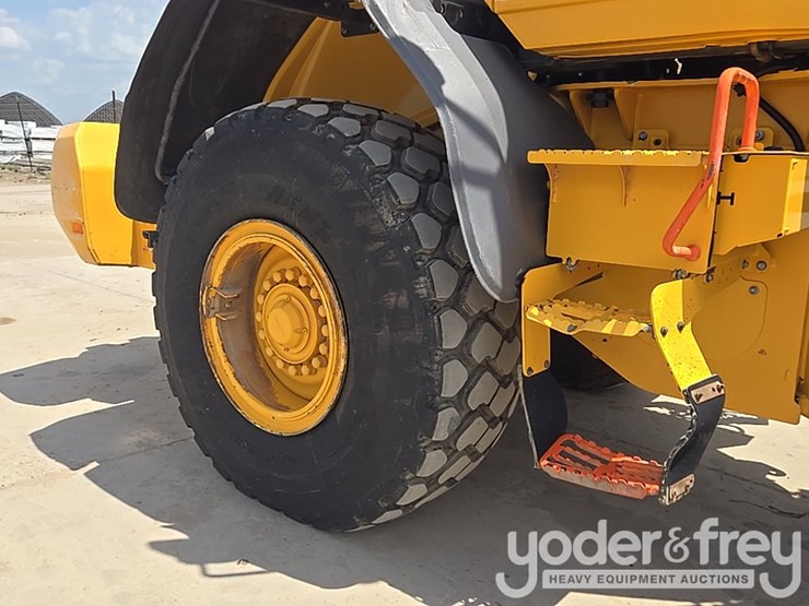 2021-volvo-l90h-image-18