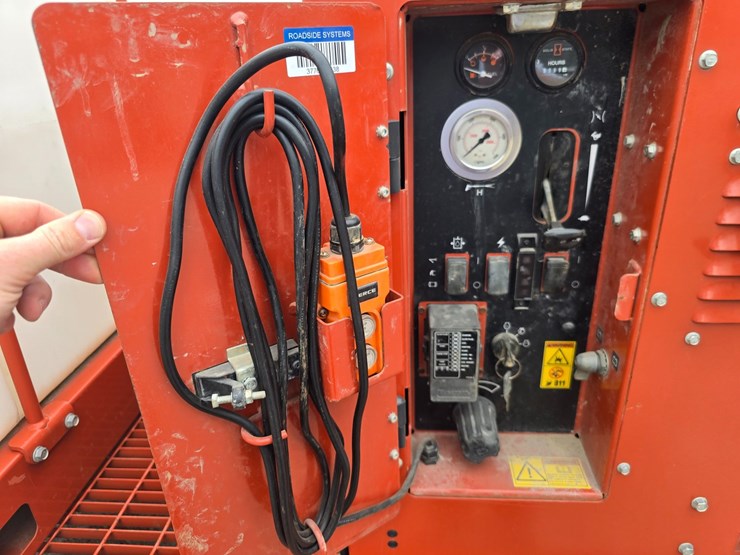 2017-ditch-witch-fx30-image-41