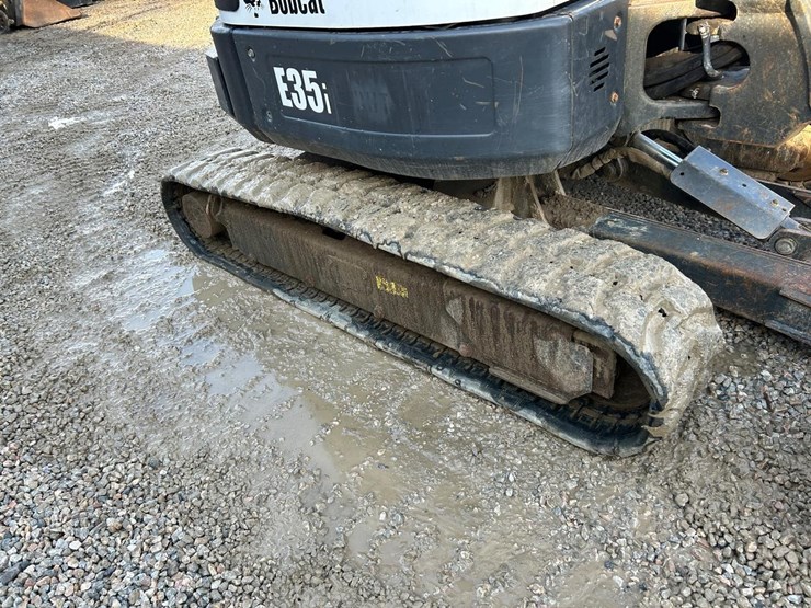 bobcat-e35i-image-12