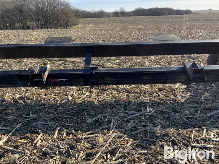 2016-road-runer-hd-42-header-trailer-image-12