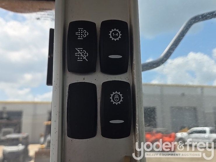 2021-volvo-l90h-image-132