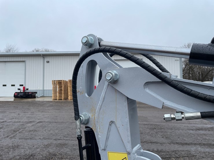 #3293-•-2026-ats-d12d-mini-excavator-image-6