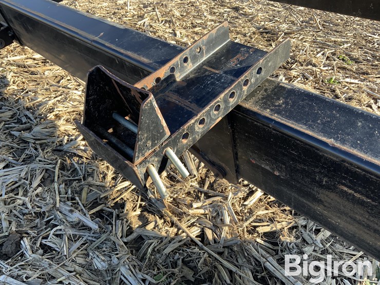 2016-road-runer-hd-42-header-trailer-image-18