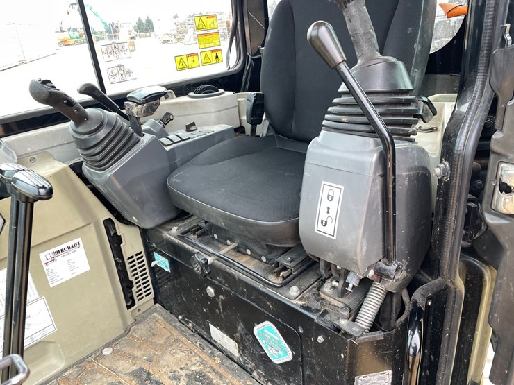 2014-caterpillar-303.5-image-43