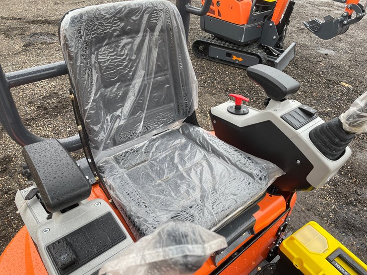 #3296-•-2026-ats-me18-mini-excavator-image-25