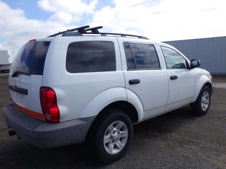 2008-dodge-durango-image-3