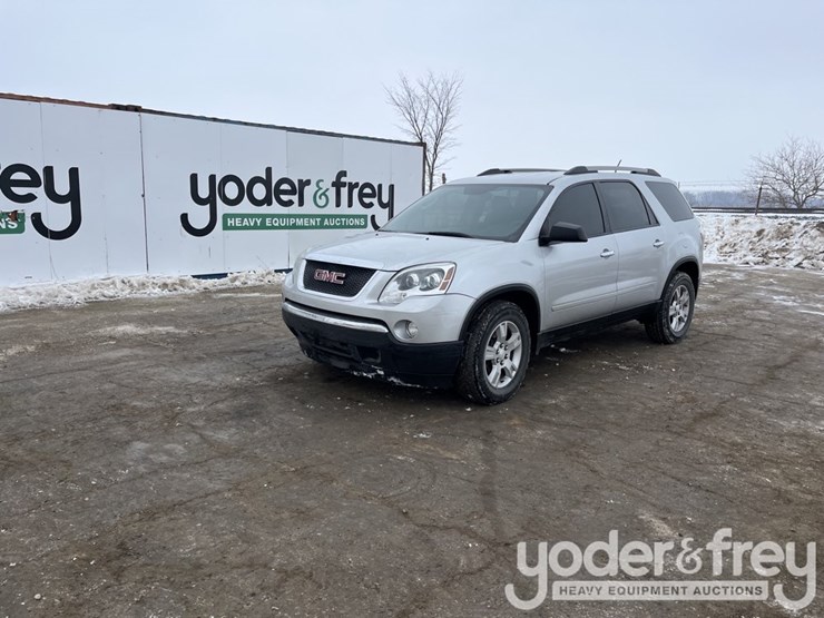 2012-gmc-acadia-image-2