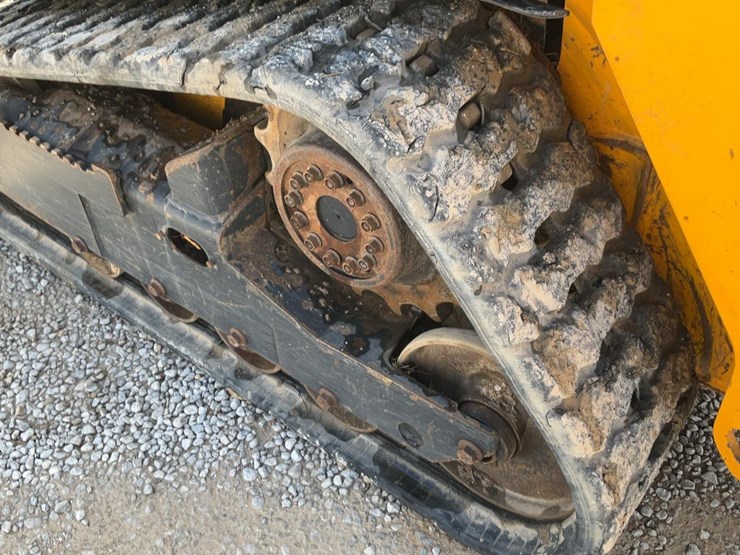 2021-jcb-215t-image-16