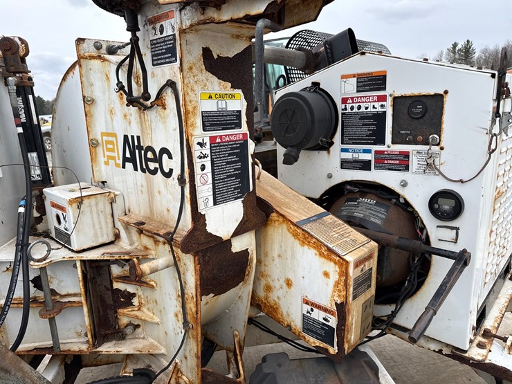 2016-altec-dc1317hp-image-33