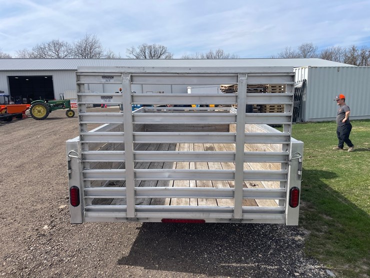 #2850-•-single-axle-aluminum-trailer-(no-title)-image-6