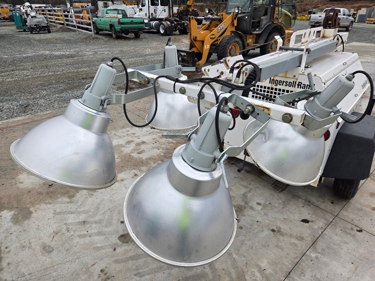 2002-massey-ferguson-8-image-14