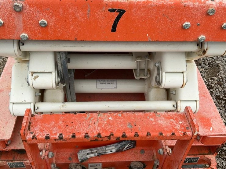 #414-•-2019-snorkel-19'-scissor-lift-image-25