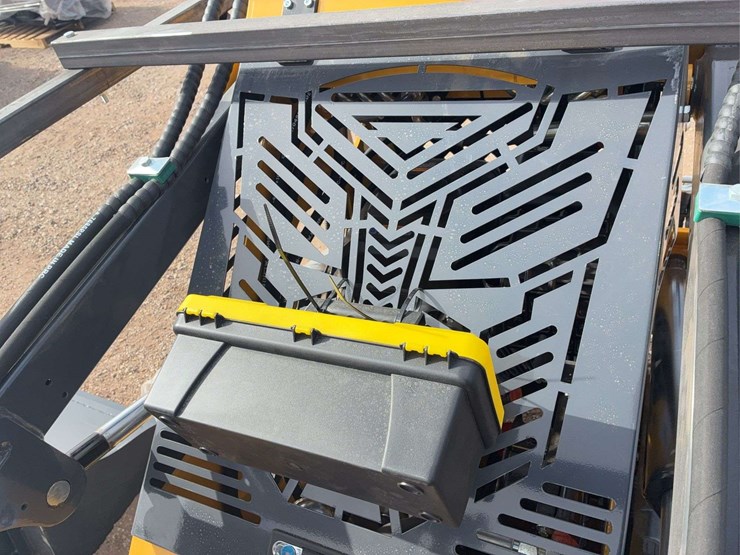 mini-2025-sdll60-skid-steer-image-7