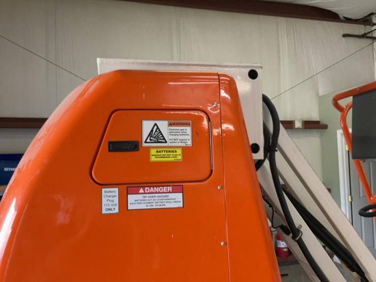 #313-•-2019-snorkel-mb26j-mast-lift-image-11