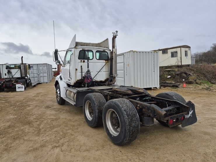 2000-caterpillar-c12-image-8