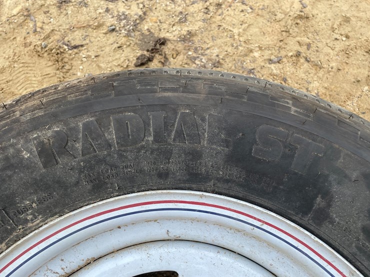 #7545-•-advantage-brand-trailer-tire-on-rim-image-5