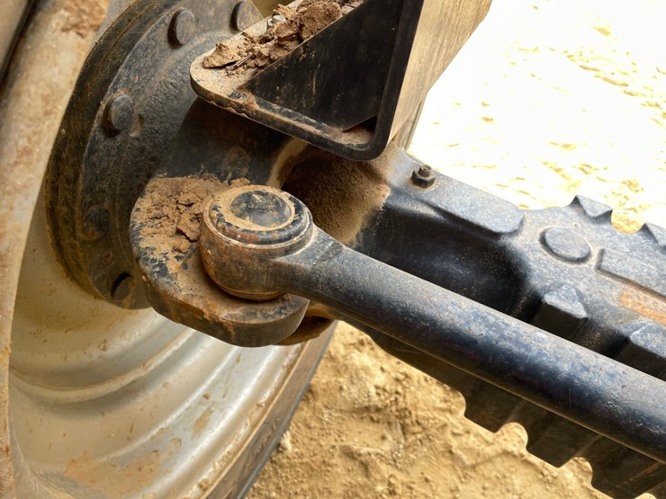 2014-jlg-g9-43a-image-47