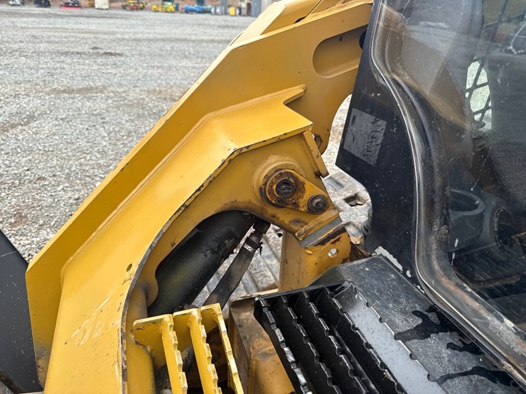 2017-caterpillar-279d-image-15