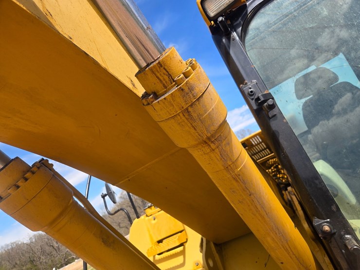 2003-caterpillar-320c-image-88