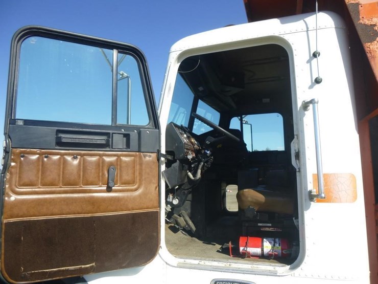 2002-caterpillar-c12-image-6