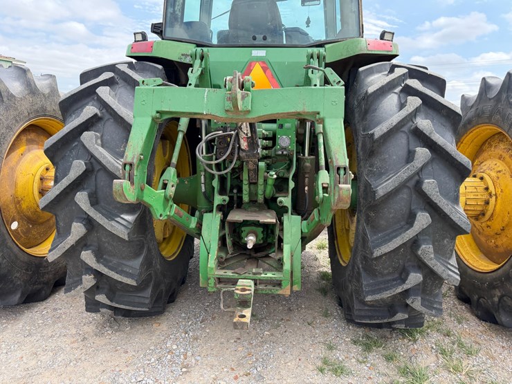 1998-john-deere-8300-image-19