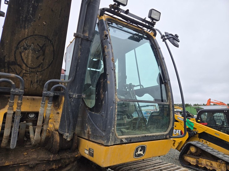 deere-470g-lc-image-37