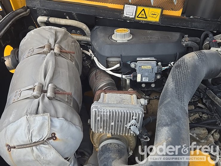 2017-jcb-510-56-image-41