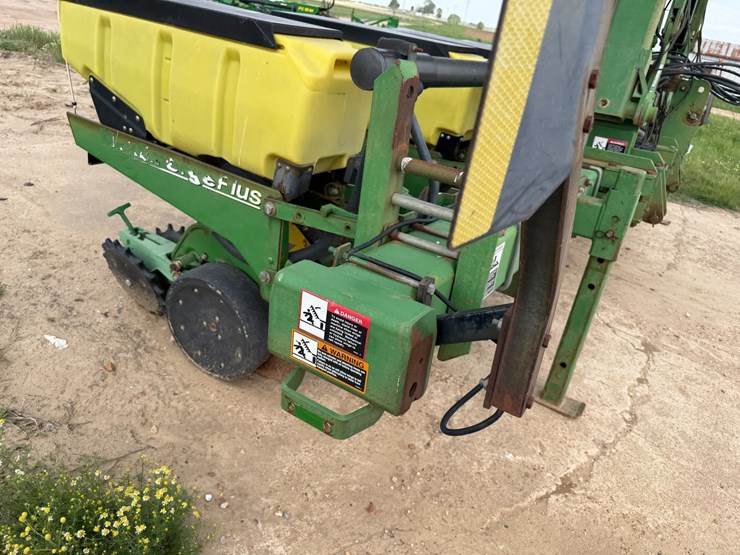 john-deere-1720-image-96