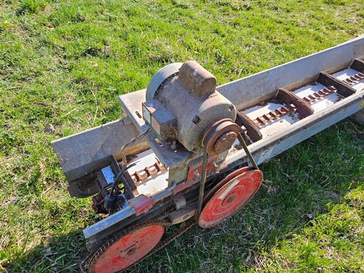 #559-•-loyal-20'-elevator-image-11