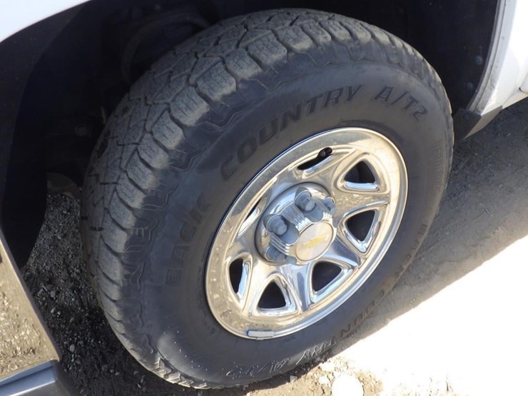 2016-chevrolet-1500-image-13