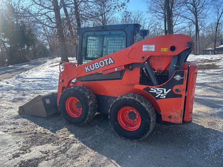2018-kubota-ssv75-image-7