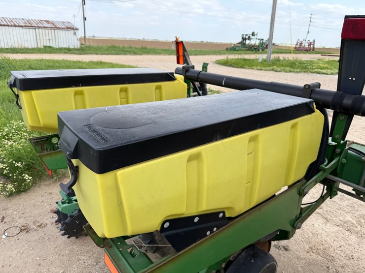 john-deere-1720-image-64