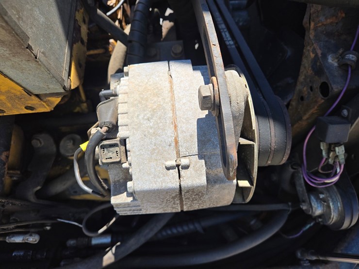 caterpillar-3208-image-57