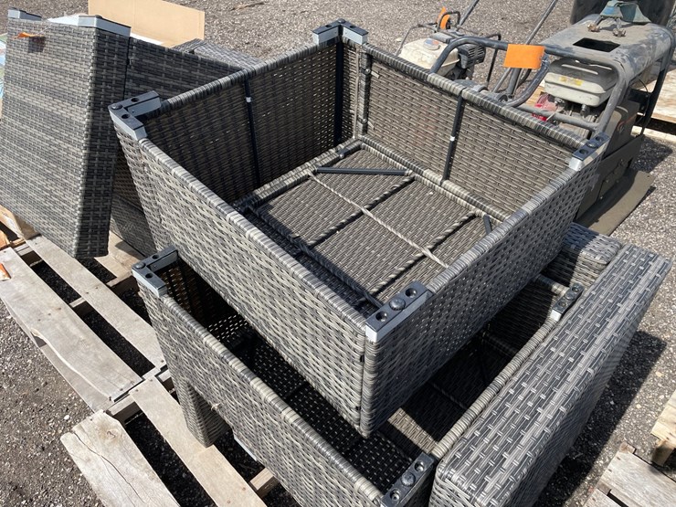 #3456-•-6-piece-patio-furniture-set-image-3