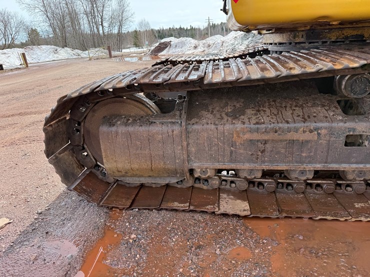 caterpillar-330d-image-118