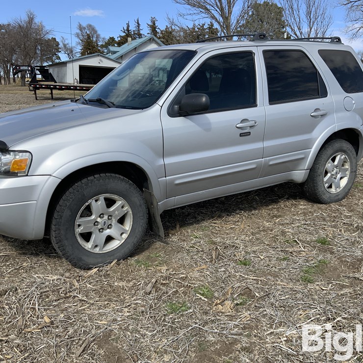 2006 FORD ESCAPE