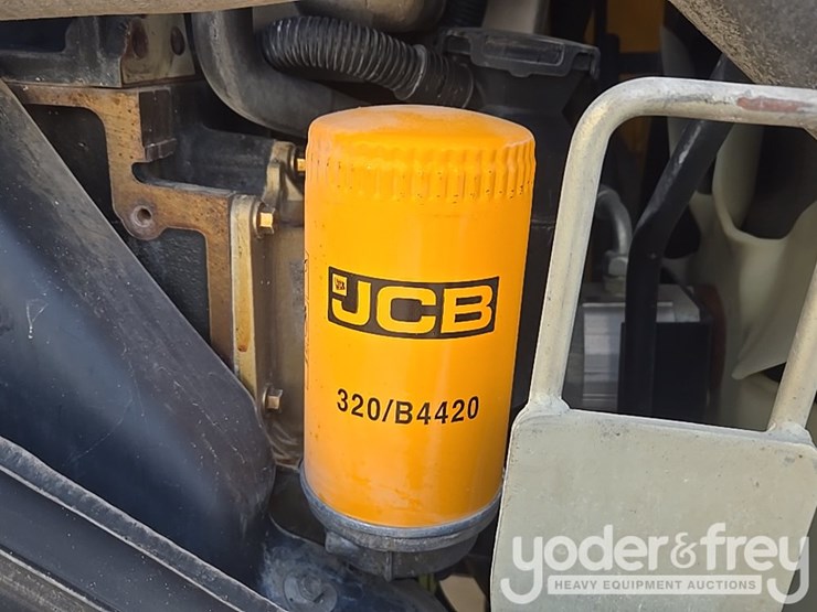2017-jcb-510-56-image-55
