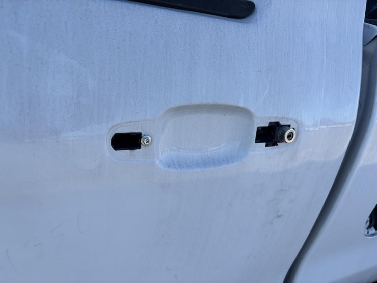 2017-gmc-sierra-2500hd-image-9