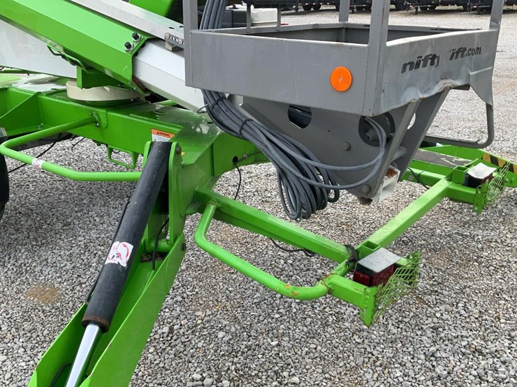 #322-•-2023-nifty-lift-50'-towable-boom-lift-image-33