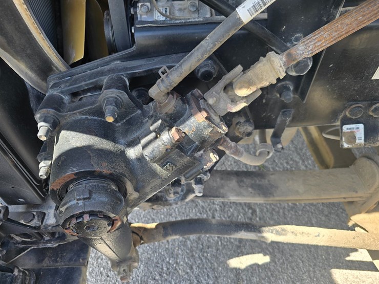 2017-peterbilt-579-image-30