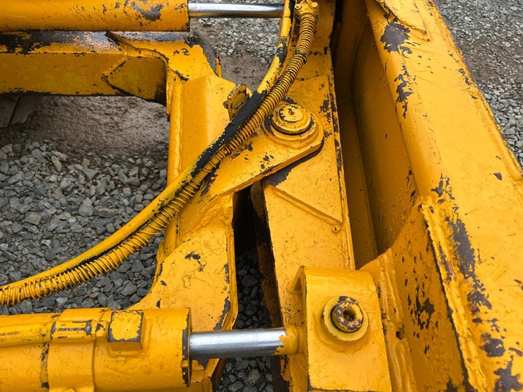 john-deere-350-image-18