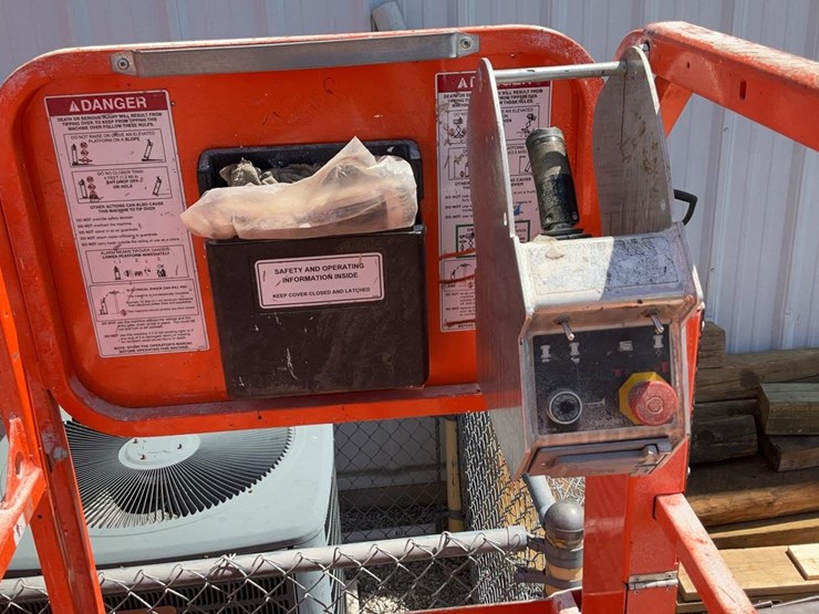 #422-•-snorkel-19'-scissor-lift-image-12