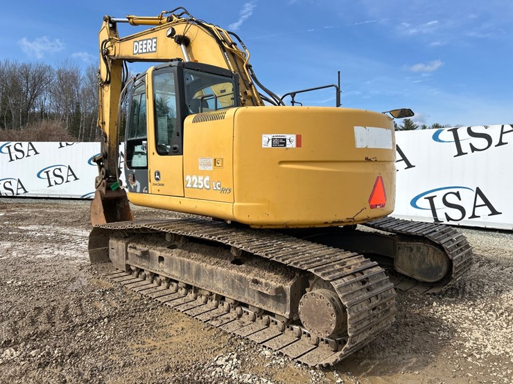 2009-deere-225-lc-image-3