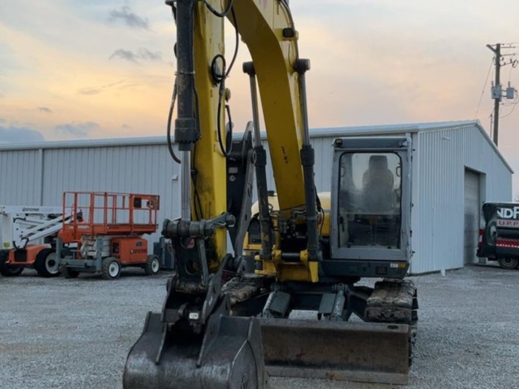 2019-wacker-neuson-et145-image-11