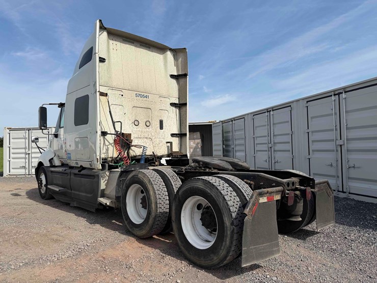 2015-international-prostar-image-10