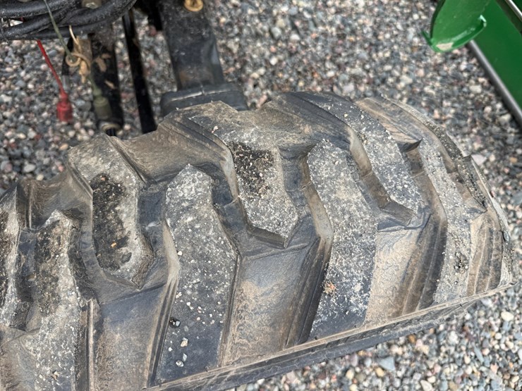 john-deere-4120-image-60