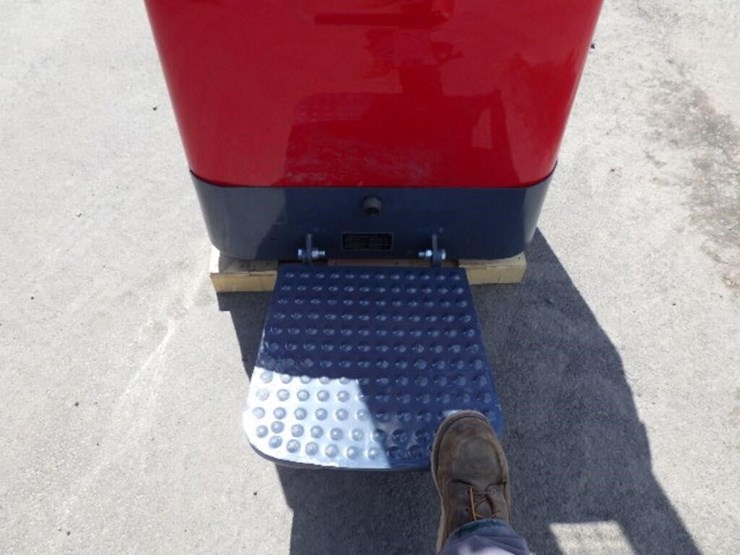 2026-sdlool-st1500-electric-stacker-truck-image-7