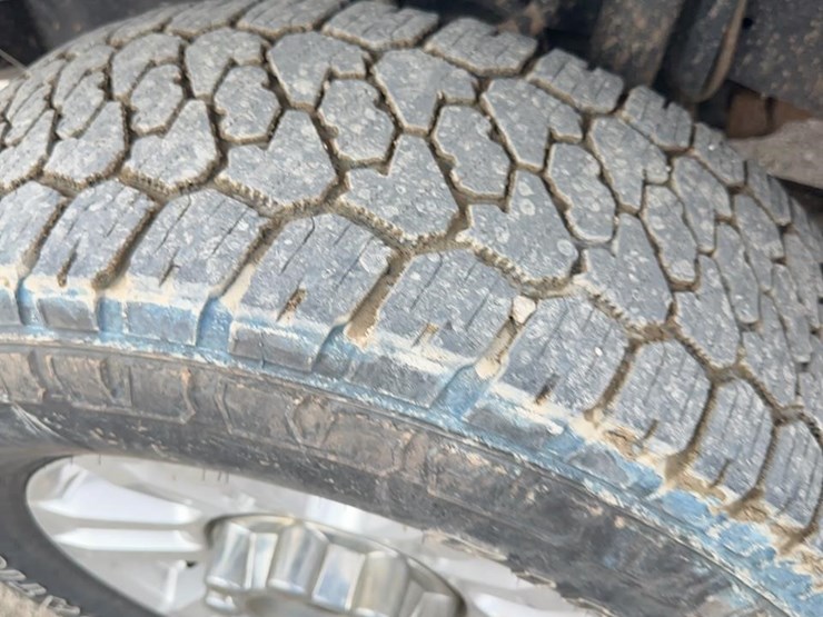 2019-ford-f350-image-14