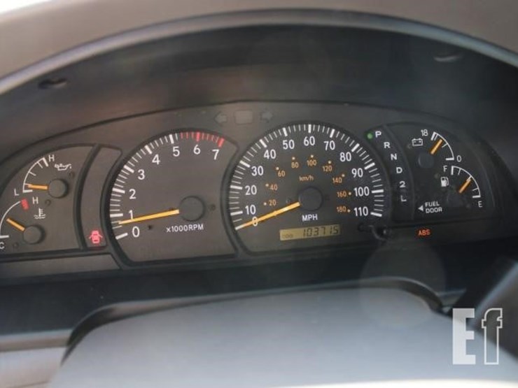 2003-toyota-tundra-image-10